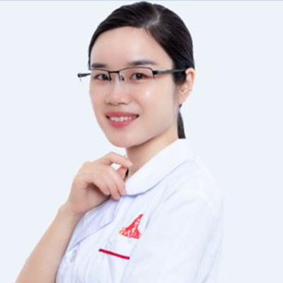 李雪琴